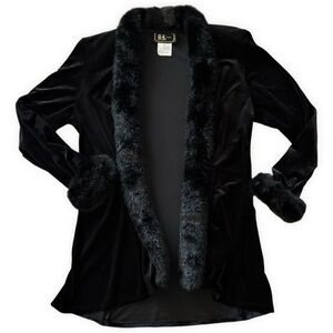 R&K Black Evening Jacket with Faux Fur